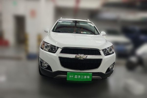 Chevrolet Captiva 2014, 112000 км, за 5422 USD