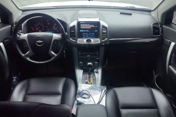 Chevrolet Captiva 2014, 63900 км, за 4094 USD