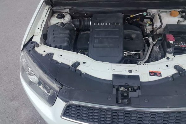 Chevrolet Captiva 2014, 63900 км, за 4094 USD - фото 16
