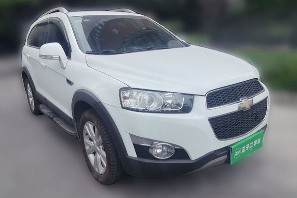 Chevrolet Captiva 2014, 63900 км, за 4094 USD - фото 25