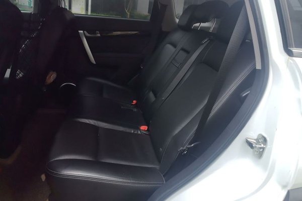 Chevrolet Captiva 2014, 63900 км, за 4094 USD - фото 10