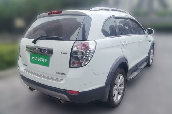 Chevrolet Captiva 2014, 63900 км, за 4094 USD - фото 28