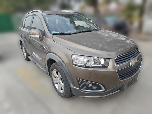 Chevrolet Captiva 2015 2.4L Two-Wheel Drive Urban Version 7 Seats, 2015 года