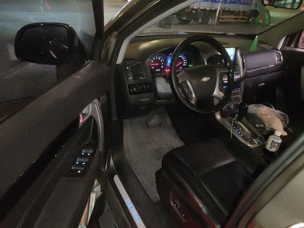 Chevrolet Captiva 2015, 166900 км, за 3211 USD - фото 17