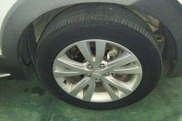 Chevrolet Captiva 2015, 133700 км, за 4835 USD