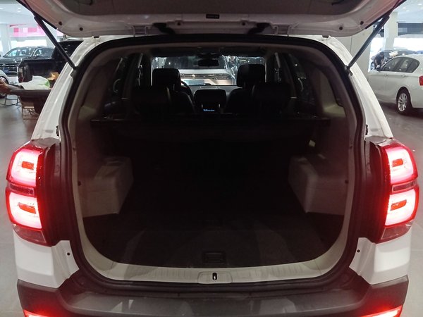 Chevrolet Captiva 2015, 181900 км, за 4542 USD - фото 18