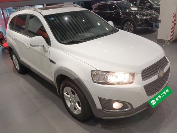 Chevrolet Captiva 2015 2.4L Two-Wheel Drive Urban Version 5 Seats, 2015 года