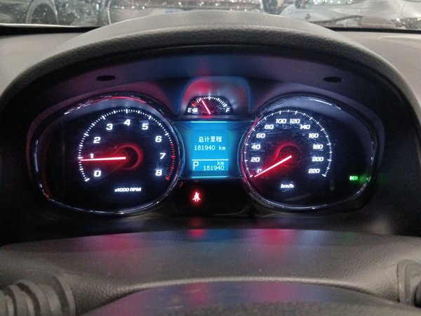 Chevrolet Captiva 2015, 181900 км, за 4542 USD - фото 11