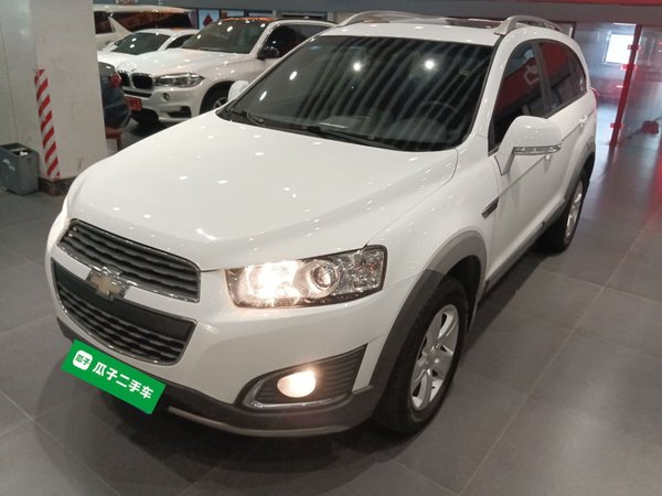 Chevrolet Captiva 2015 2.4L Two-Wheel Drive Urban Version 5 Seats