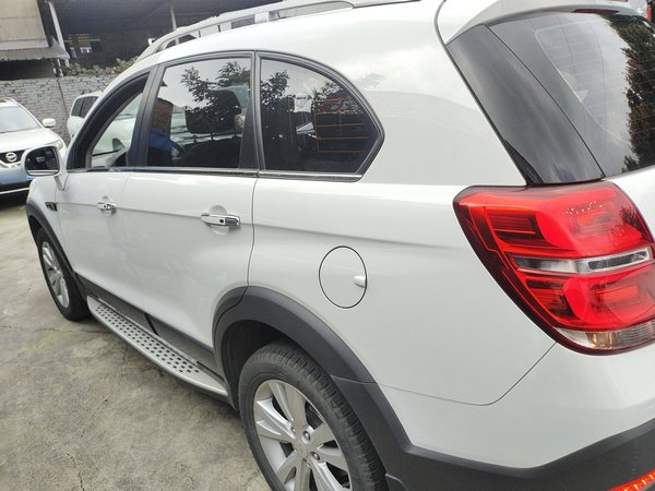 Chevrolet Captiva 2015, 77200 км, за 5955 USD