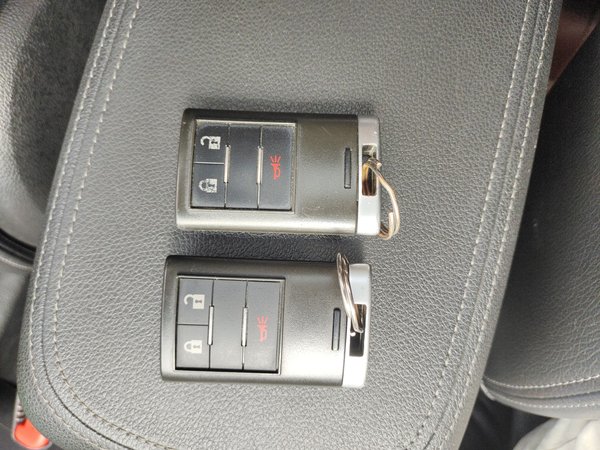 Chevrolet Captiva 2015, 77200 км, за 5955 USD - фото 8