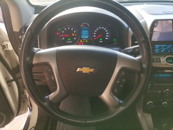 Chevrolet Captiva 2015, 99600 км, за 5713 USD - фото 14