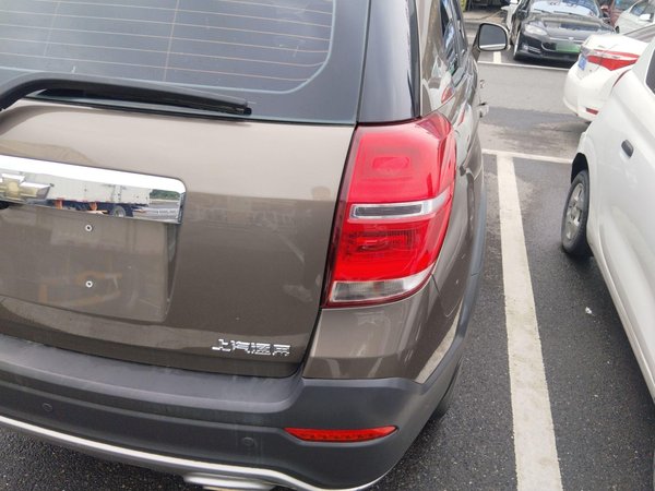 Chevrolet Captiva 2017, 113100 км, за 5051 USD - фото 7