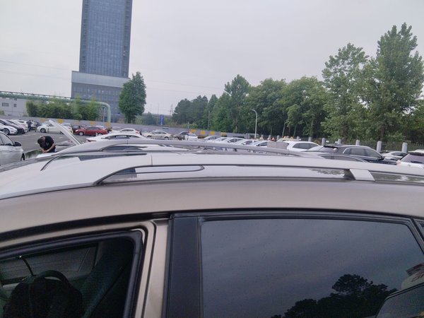 Chevrolet Captiva 2017, 113100 км, за 5051 USD - фото 11