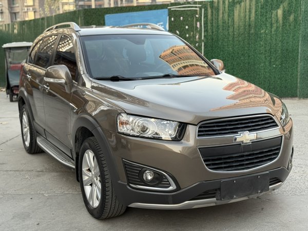 Chevrolet Captiva 2017, 92600 км, за 6572 USD