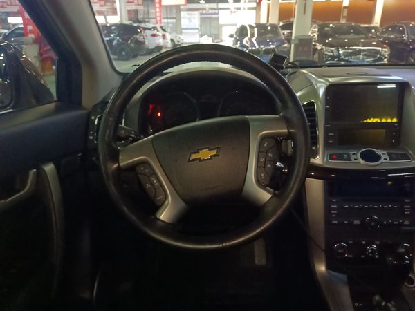 Chevrolet Captiva 2017, 92600 км, за 6572 USD - фото 10