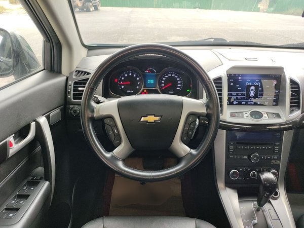 Chevrolet Captiva 2017, 148600 км, за 6028 USD - фото 10