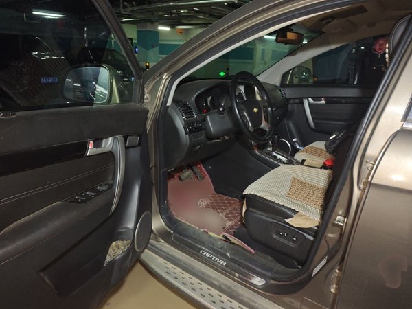 Chevrolet Captiva 2017, 84800 км, за 4242 USD - фото 17