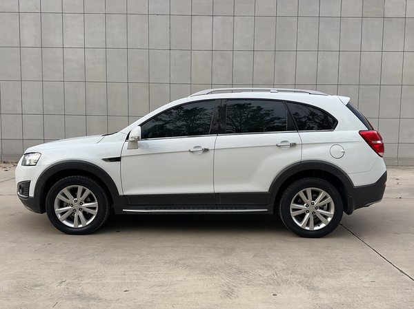 Chevrolet Captiva 2017, 112400 км, за 6112 USD - фото 8