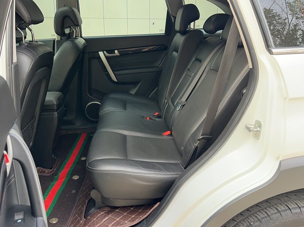 Chevrolet Captiva 2017, 112400 км, за 6112 USD - фото 32