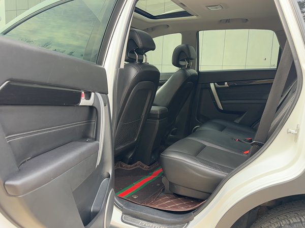 Chevrolet Captiva 2017, 112400 км, за 6112 USD - фото 31