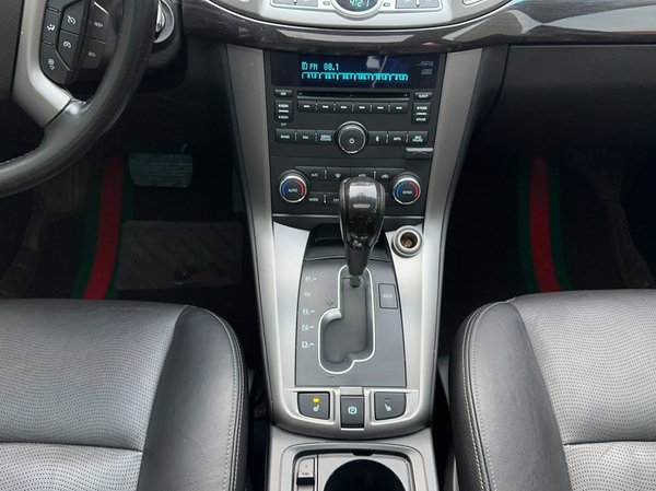 Chevrolet Captiva 2017, 112400 км, за 6112 USD - фото 28