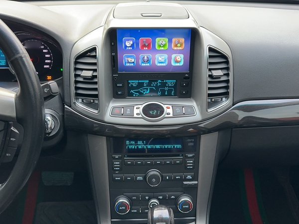 Chevrolet Captiva 2017, 112400 км, за 6112 USD - фото 19