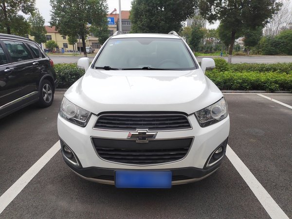 Chevrolet Captiva 2017, 83700 км, за 5672 USD