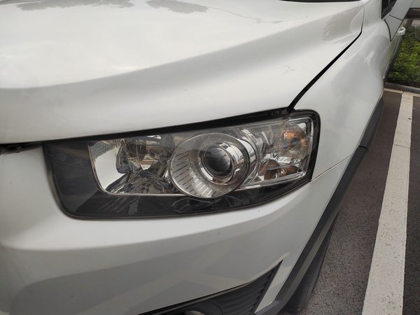 Chevrolet Captiva 2017, 83700 км, за 5672 USD