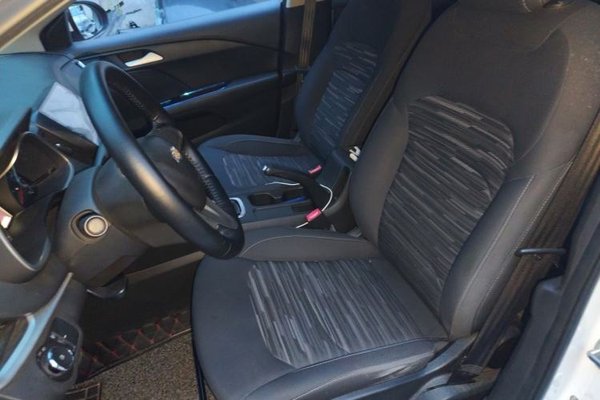 Chevrolet Cavalier 2016, 108600 км, за 3406 USD - фото 16