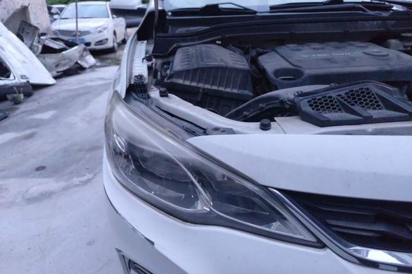 Chevrolet Cavalier 2016, 108600 км, за 3406 USD - фото 7