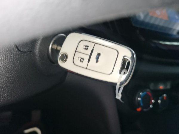 Chevrolet Cavalier 2016, 109300 км, за 5123 USD - фото 12