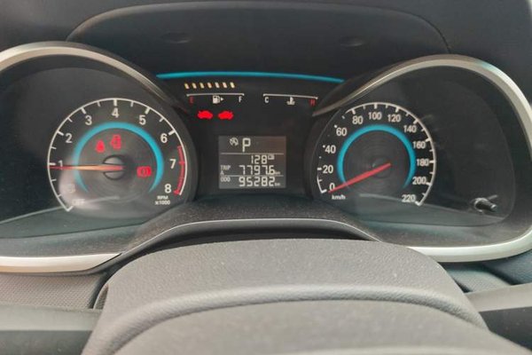 Chevrolet Cavalier 2016, 95300 км, за 5447 USD - фото 11