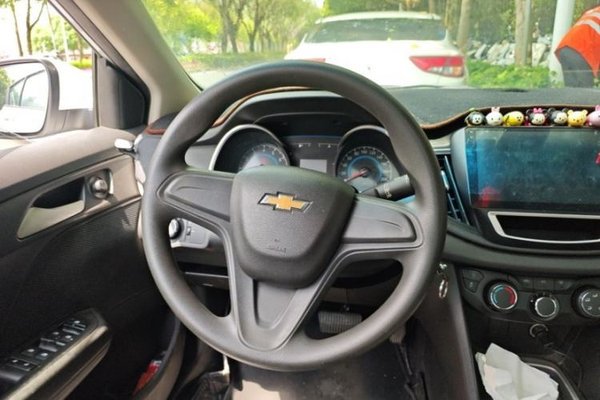 Chevrolet Cavalier 2018, 45400 км, за 6607 USD - фото 16