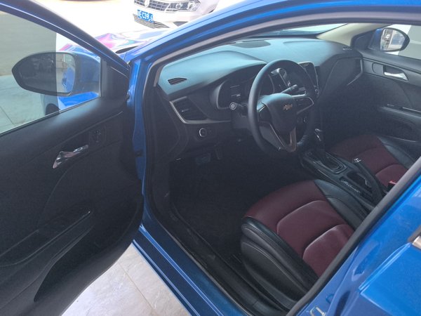 Chevrolet Cavalier 2019, 82300 км, за 5816 USD - фото 19