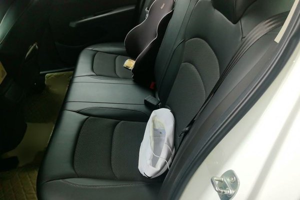 Chevrolet Cavalier 2019, 122300 км, за 6628 USD - фото 20