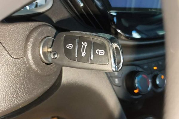 Chevrolet Cavalier 2019, 31500 км, за 6388 USD - фото 23