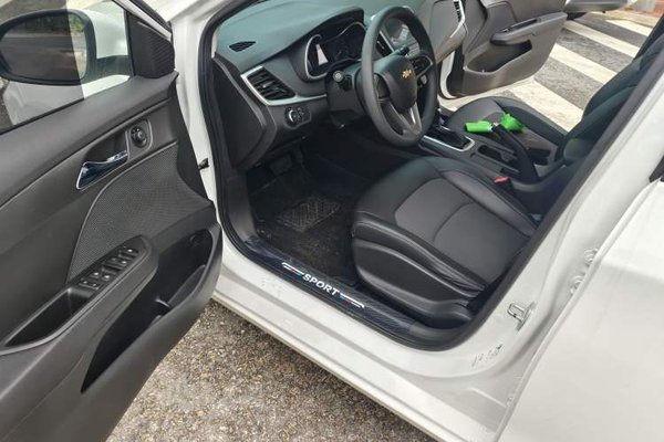 Chevrolet Cavalier 2019, 77700 км, за 5885 USD - фото 19