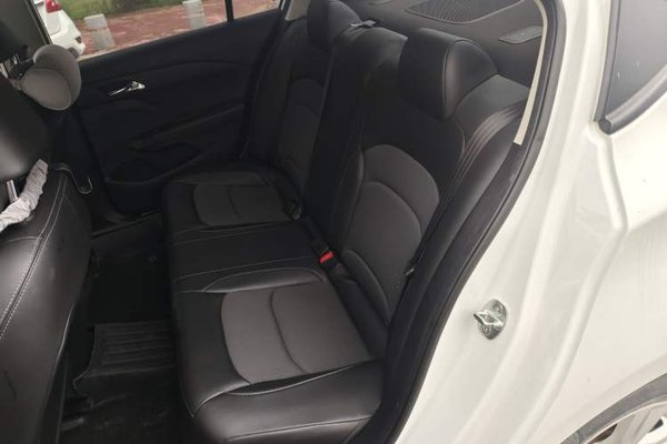 Chevrolet Cavalier 2019, 77700 км, за 5885 USD - фото 20
