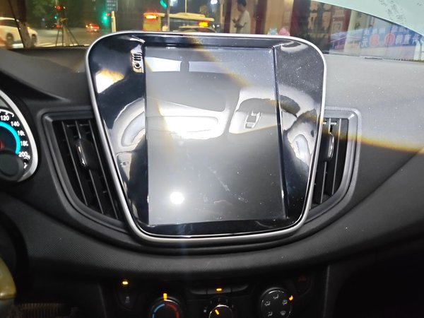 Chevrolet Cavalier 2019, 82700 км, за 4016 USD - фото 14