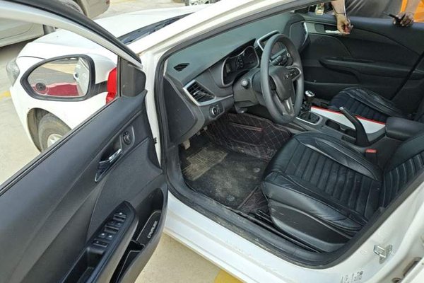 Chevrolet Cavalier 2019, 97100 км, за 4848 USD - фото 19
