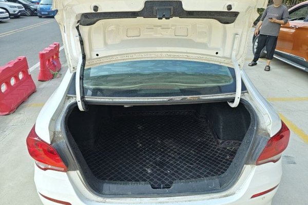 Chevrolet Cavalier 2019, 97100 км, за 4848 USD - фото 22