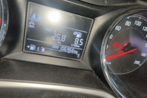 Chevrolet Cavalier 2020, 106900 км, за 4111 USD - фото 13