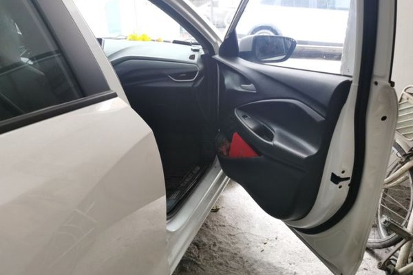 Chevrolet Cavalier 2020, 64400 км, за 5858 USD - фото 15