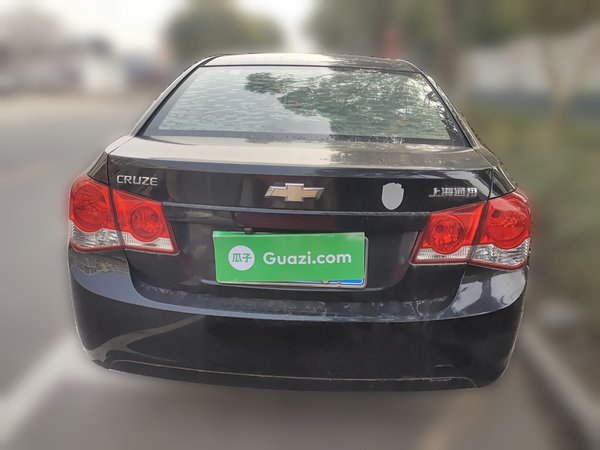 Chevrolet Cruze 2013, 70400 км, за 2564 USD