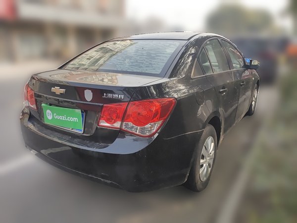 Chevrolet Cruze 2013, 70400 км, за 2564 USD - фото 6