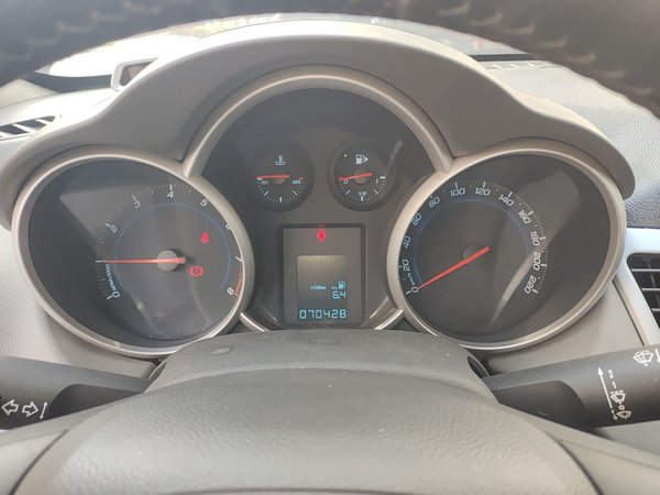 Chevrolet Cruze 2013, 70400 км, за 2564 USD - фото 12