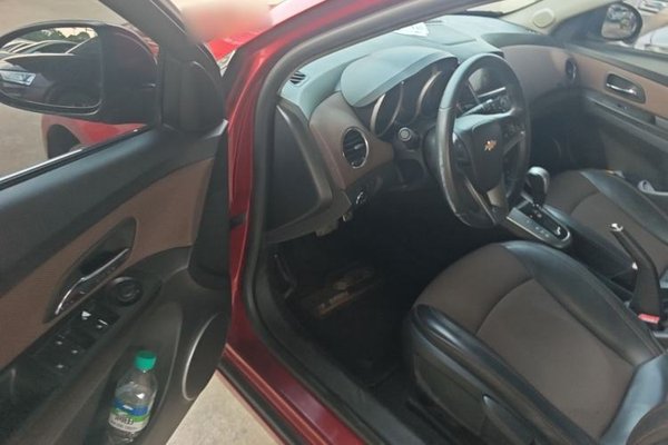 Chevrolet Cruze 2013, 144600 км, за 3588 USD - фото 18