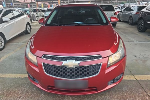 Chevrolet Cruze 2013, 144600 км, за 3588 USD