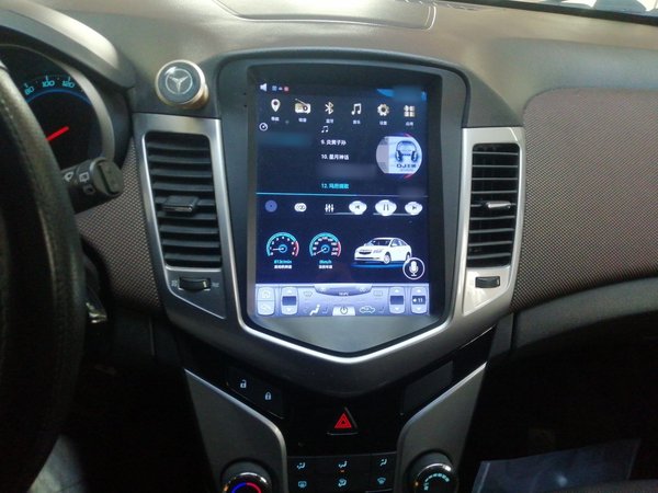 Chevrolet Cruze 2013, 148300 км, за 4018 USD - фото 14